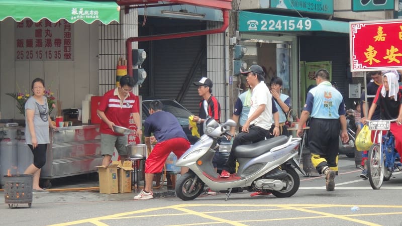 太熱了/先沖涼再起程吧