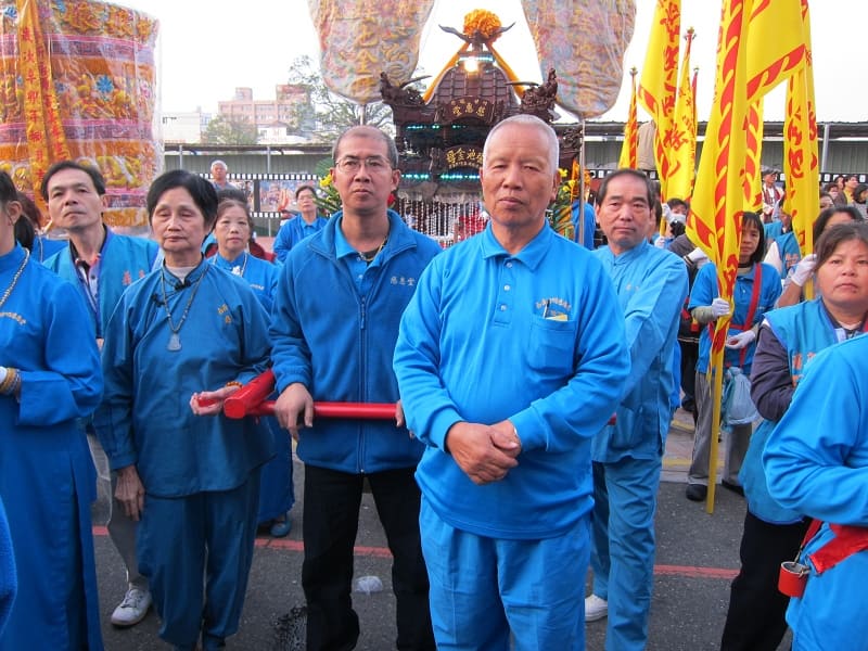 此次繞境亦由本堂總幹事領隊參與