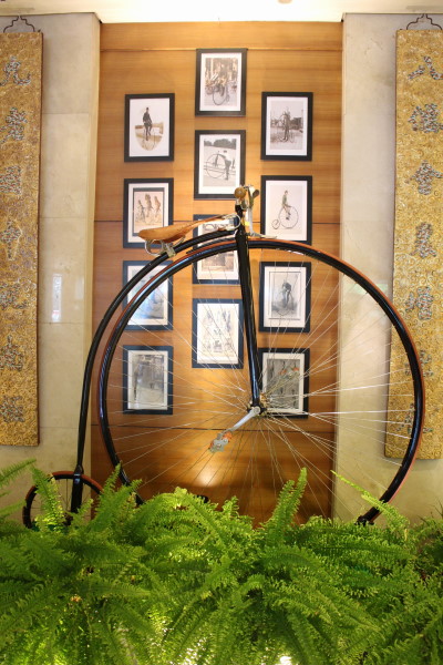 飯店很特別的腳踏車裝飾